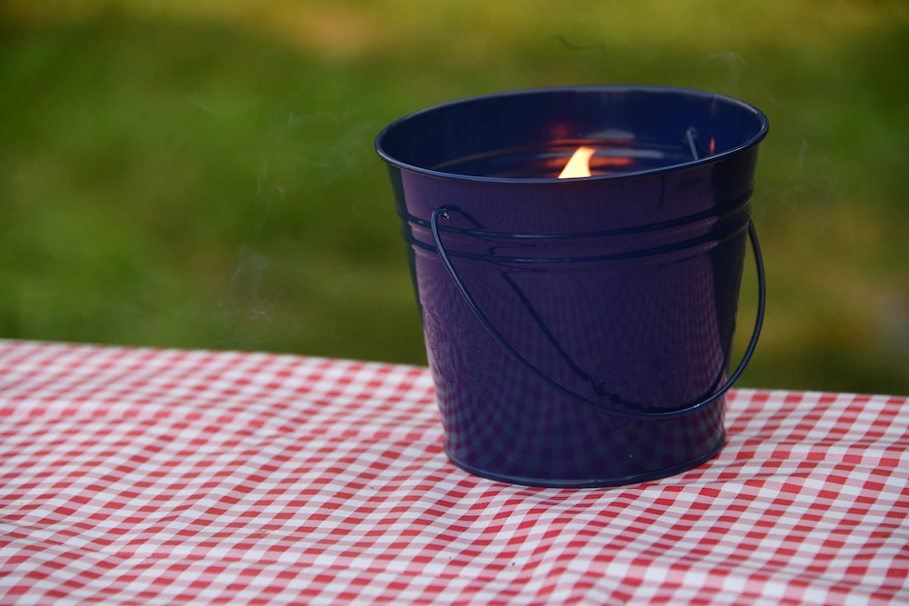 citronella candle
